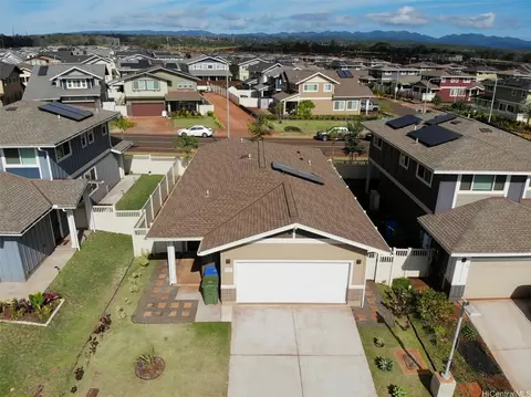94-1133 Halekukui St #48, Waipahu, HI 96797