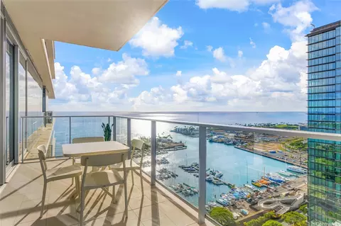 1118 Ala Moana Blvd #2805, Honolulu, HI 96814