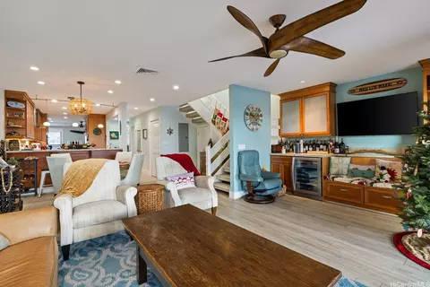 385 Kaelepulu Dr # G, Kailua, HI 96734