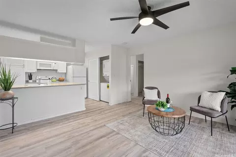 94-1430 Polani St #31W, Waipahu, HI 96797