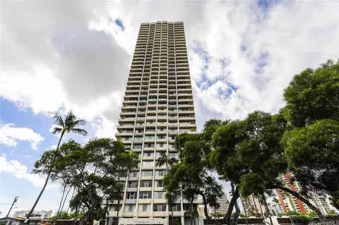 2825 S King St #2003, Honolulu, HI 96826
