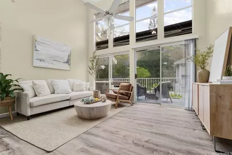 95-270 Waikalani Dr #B302, Mililani, HI 96789
