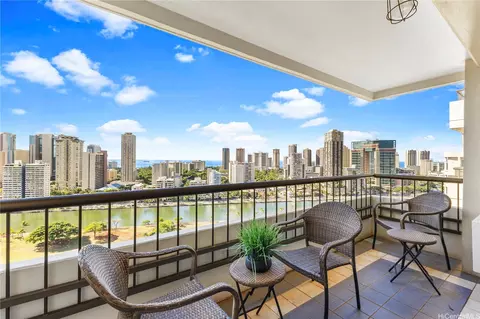 2333 Kapiolani Blvd #2216, Honolulu, HI 96826