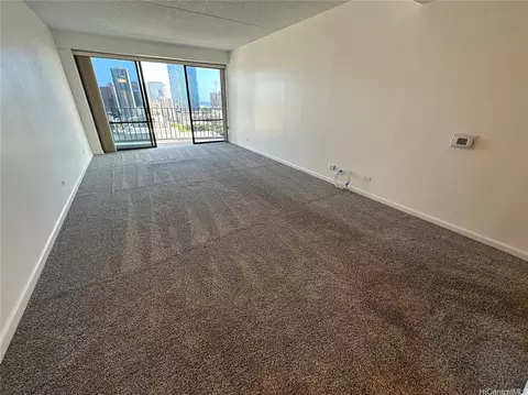 700 Richards St #1708, Honolulu, HI 96813
