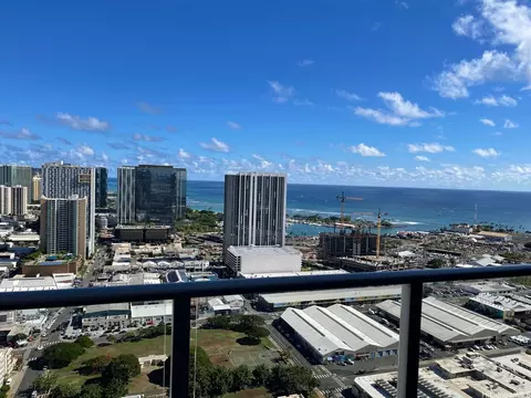 555 South St #3902, Honolulu, HI 96813