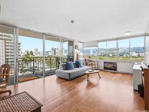 2415 Ala Wai Blvd #801, Honolulu, HI 96815