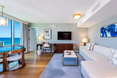 2139 Kuhio Ave #2908, Honolulu, HI 96815