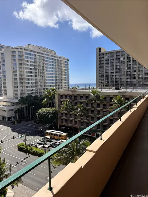 1720 Ala Moana Blvd #906A, Honolulu, HI 96815