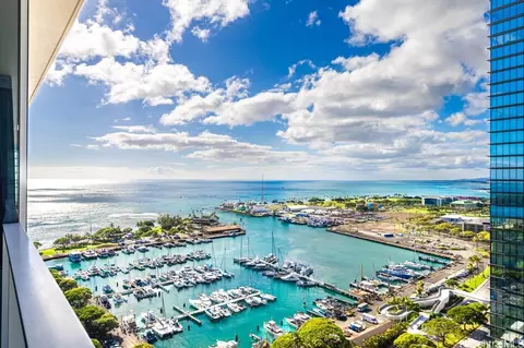 1118 Ala Moana Blvd #2303, Honolulu, HI 96814
