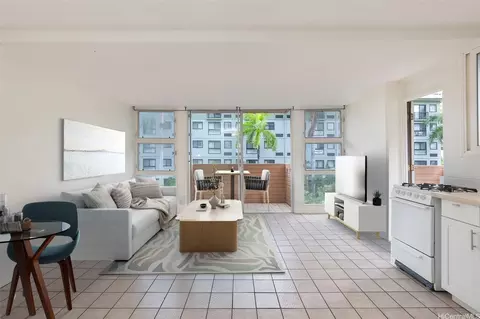 454 Namahana St #404, Honolulu, HI 96815
