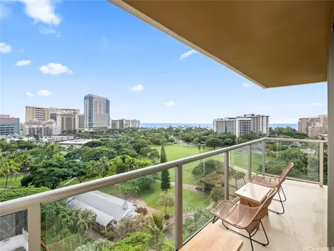 2045 Kalakaua Ave #1007, Honolulu, HI 96815