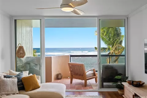 68-159 Au St #PH-8, Waialua, HI 96791