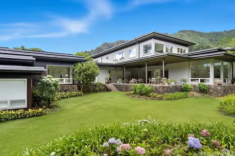 4000 Old Pali Rd, Honolulu, HI 96817