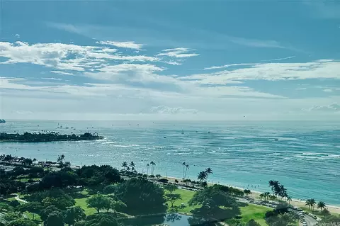 1100 Ala Moana Blvd #2202, Honolulu, HI 96814
