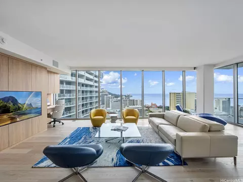 383 Kalaimoku St #3307, Honolulu, HI 96815