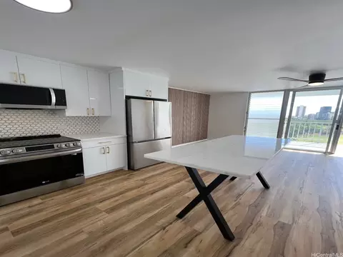 737 Olokele Ave #1101, Honolulu, HI 96816