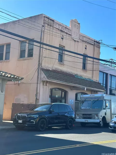 94-891 Waipahu St, Waipahu, HI 96797