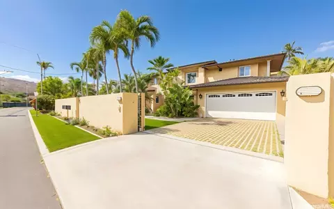 235 Portlock Rd, Honolulu, HI 96825