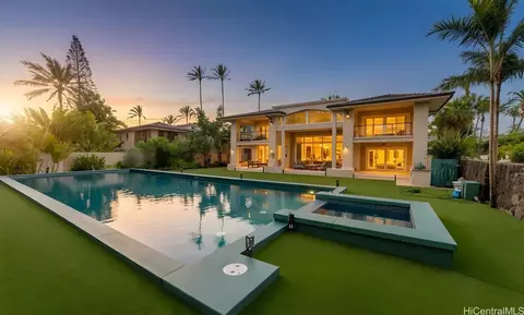 235 Portlock Rd, Honolulu, HI 96825