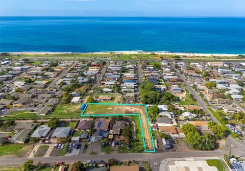 87-153 Makona St #E, Waianae, HI 96792