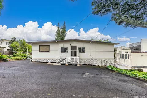 2251 Mahalo St, Honolulu, HI 96817