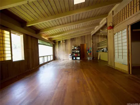 2550 Ipulei Way, Honolulu, HI 96816