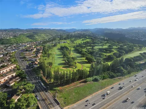 98-288 Kaonohi St #3804, Aiea, HI 96701