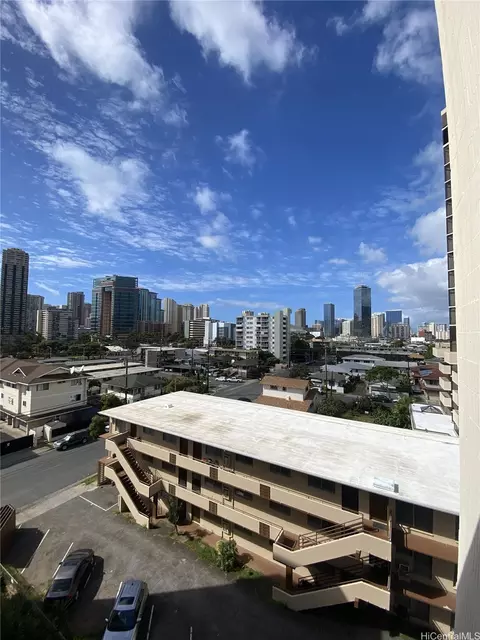 2122 Lime St #701, Honolulu, HI 96826