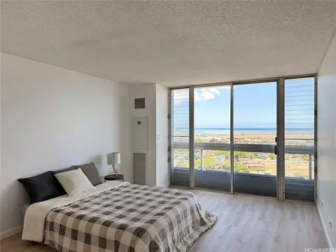 3045 Ala Napuaa Pl #1814, Honolulu, HI 96818