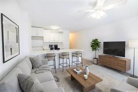 1642 Kewalo St #202, Honolulu, HI 96822