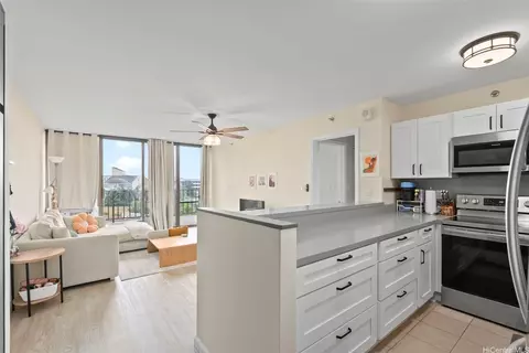 98-402 Koauka Loop #314, Aiea, HI 96701