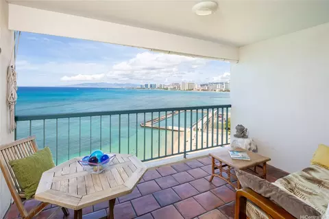 2877 Kalakaua Ave #1106, Honolulu, HI 96815