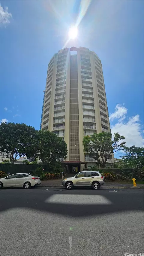 750 Amana St #1307, Honolulu, HI 96814
