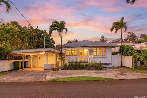 1114 Kaala Ave, Wahiawa, HI 96786