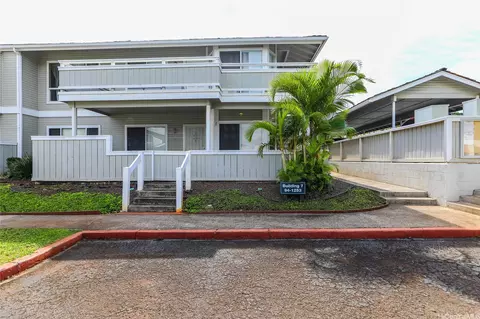 94-1253 Lumikula St #7T, Waipahu, HI 96797