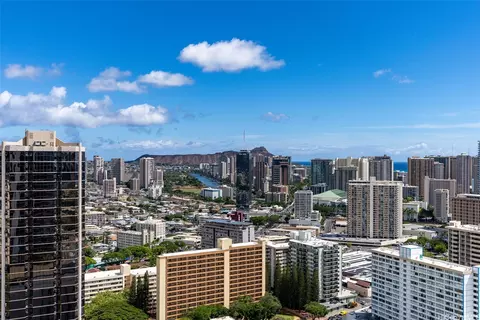1515 Liona St #3607, Honolulu, HI 96814