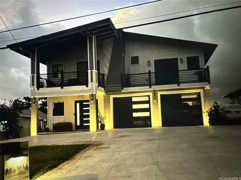 99-1034 Puumakani St, Aiea, HI 96701