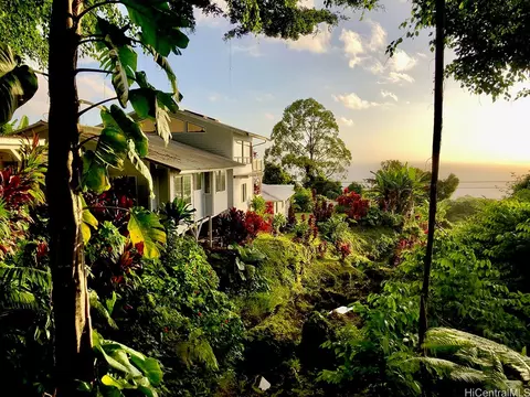 979 Hana Hwy, Hana, HI 96713