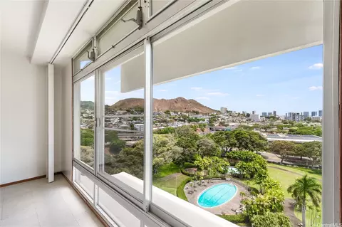 1519 Nuuanu Ave #1045, Honolulu, HI 96817