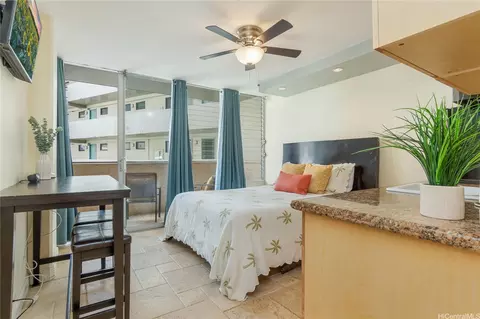 134 Kapahulu Ave #501, Honolulu, HI 96815