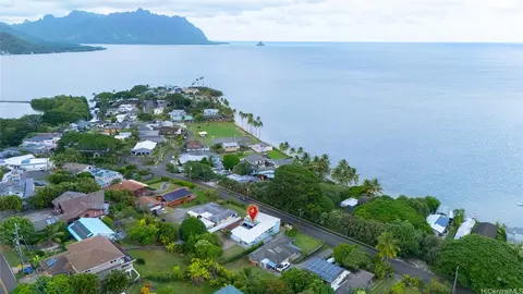 47-402 Kamehameha Hwy, Kaneohe, HI 96744