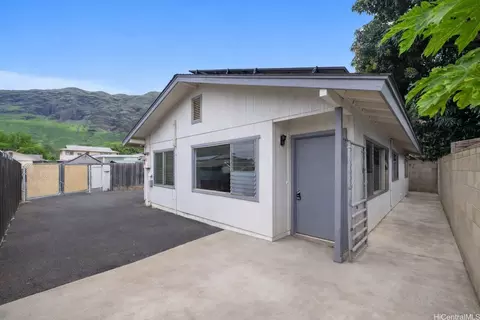 84-537 Manuku St, Waianae, HI 96792