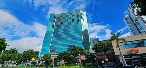 1177 Queen St #705, Honolulu, HI 96814