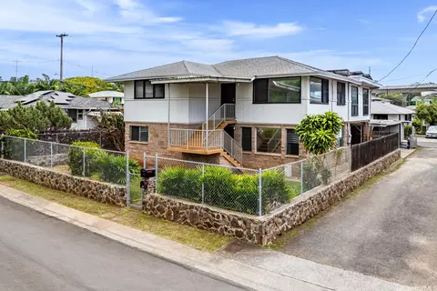 98-121 Kihale Pl, Aiea, HI 96701