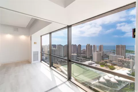 1750 Kalakaua Ave #4100, Honolulu, HI 96826