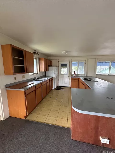 2455 Niumalu Rd #A, Lihue, HI 96766