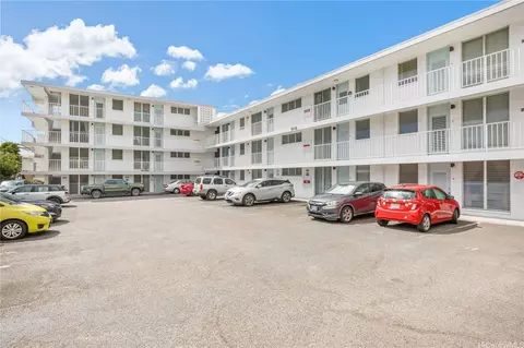 1812 Anapuni St, Honolulu, HI 96822