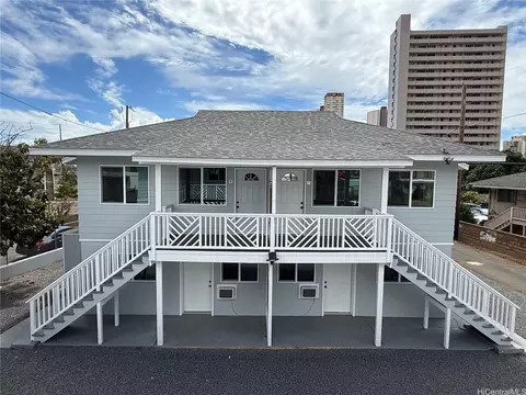 2711 Waiaka Rd, Honolulu, HI 96826