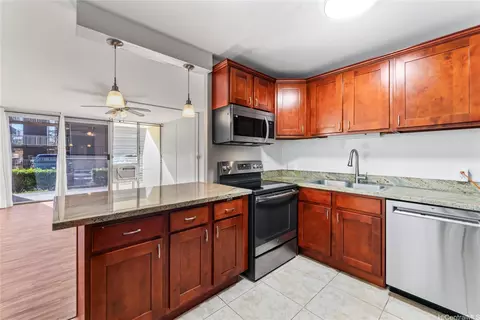 95-2057 Waikalani Pl #C105, Mililani, HI 96789