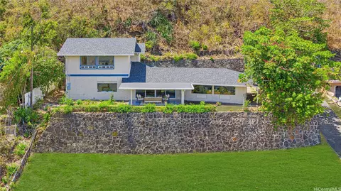 2456 Sonoma St, Honolulu, HI 96822